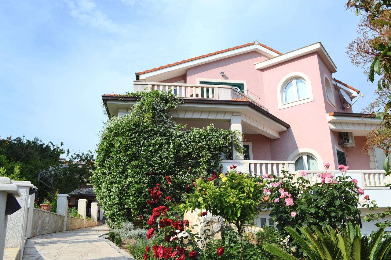 Apartments Dragun Podstrana Exterior foto